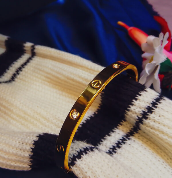 The Astrea Bond Cuff