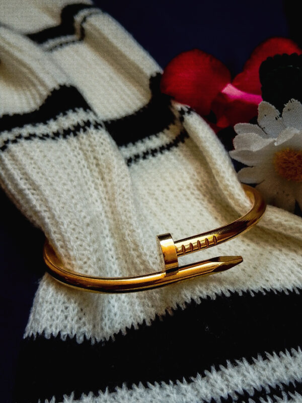 The Aureus Nail Cuff